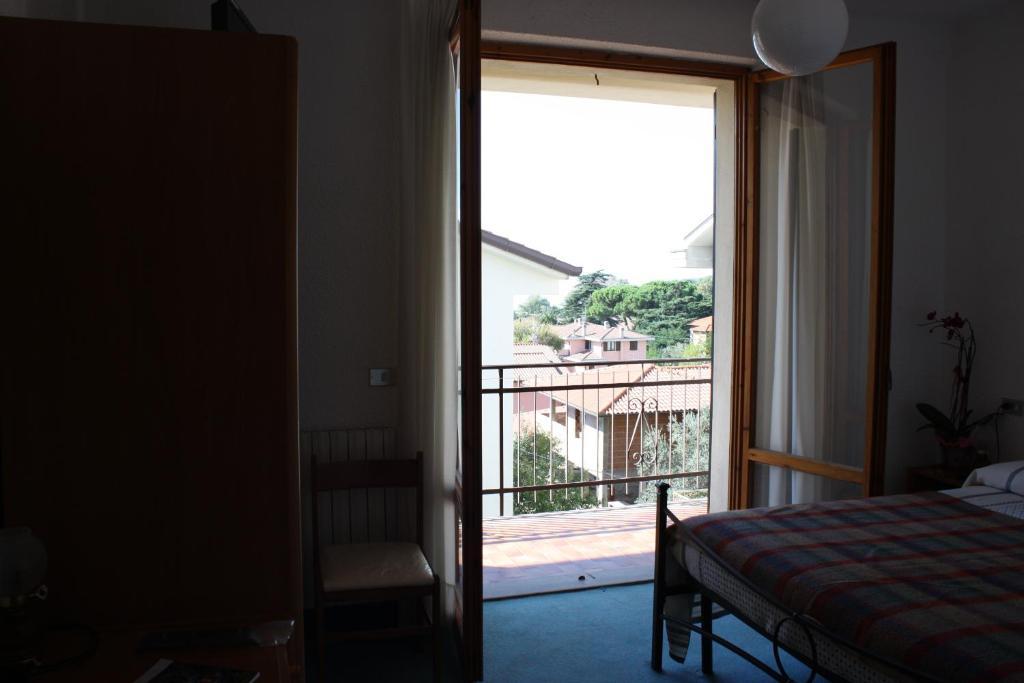 Hotel Belvedere Passignano sul Trasimeno Habitación foto